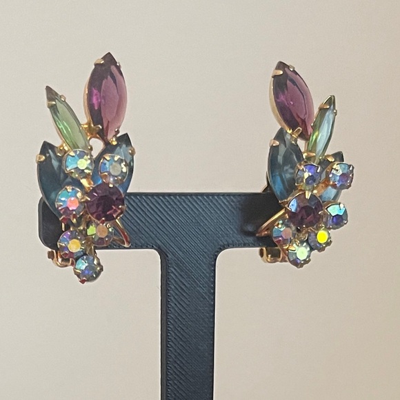 Juliana Jewelry - Verified Juliana D&E for TARA Colorful Glass & Aurora Borealis Clip-on Earrings